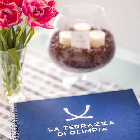 La Terrazza Di Olimpia 아파트 칼리아리