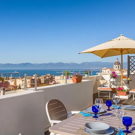 La Terrazza Di Olimpia 칼리아리