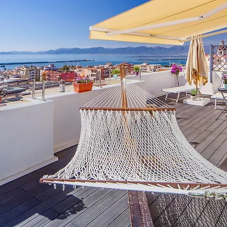 La Terrazza Di Olimpia 아파트 칼리아리